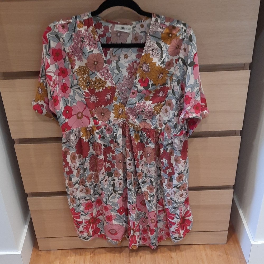 NATURAL LIFE Floral V-Neck Blouse - Multicolor